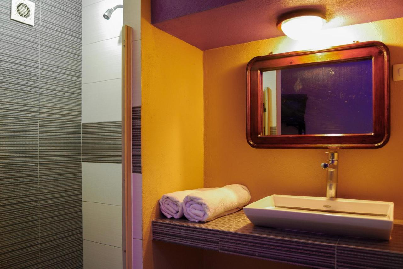 Hotel Oasis Monterrey Eksteriør billede