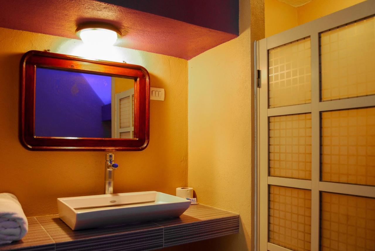 Hotel Oasis Monterrey Eksteriør billede